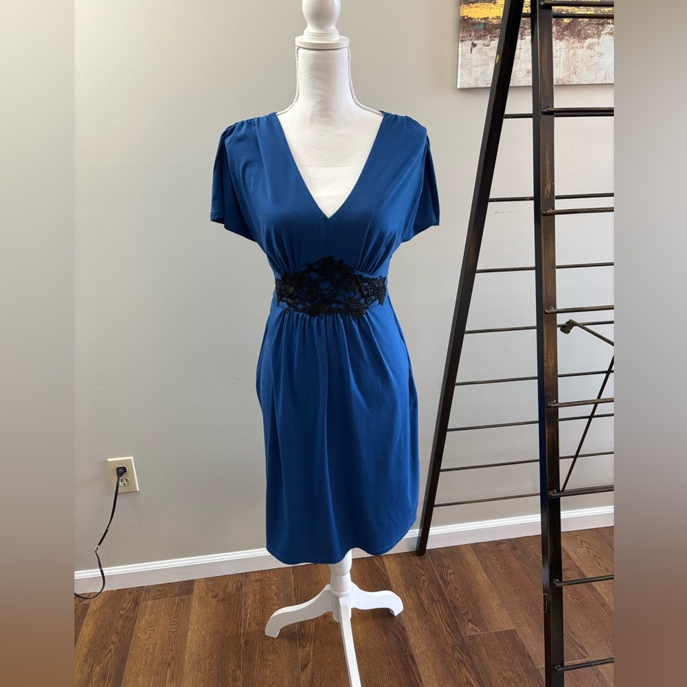 Elegant Blue Dress with Black Lace Detail Size Small